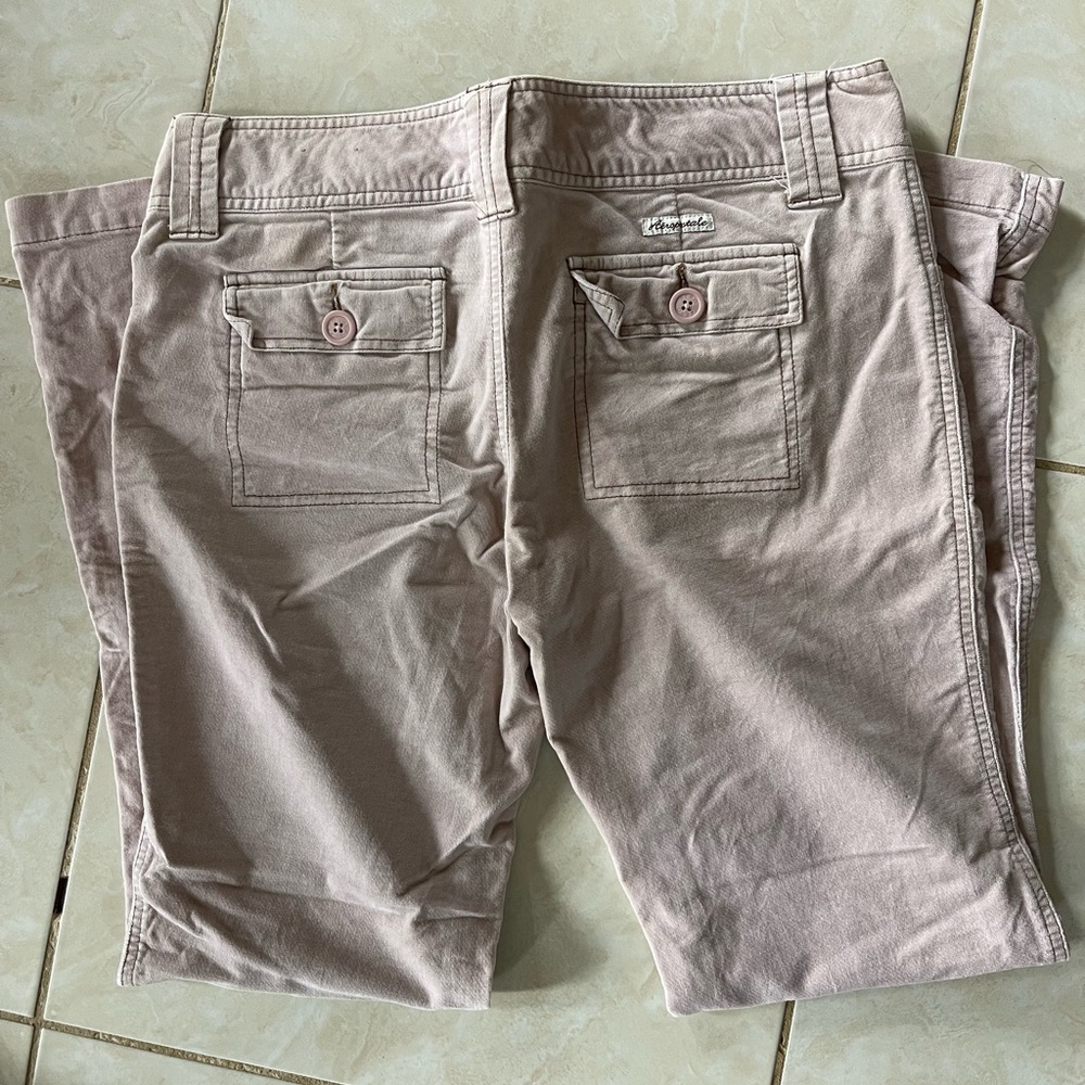 Light pink Aeropostale pants. 9/10 regulars.